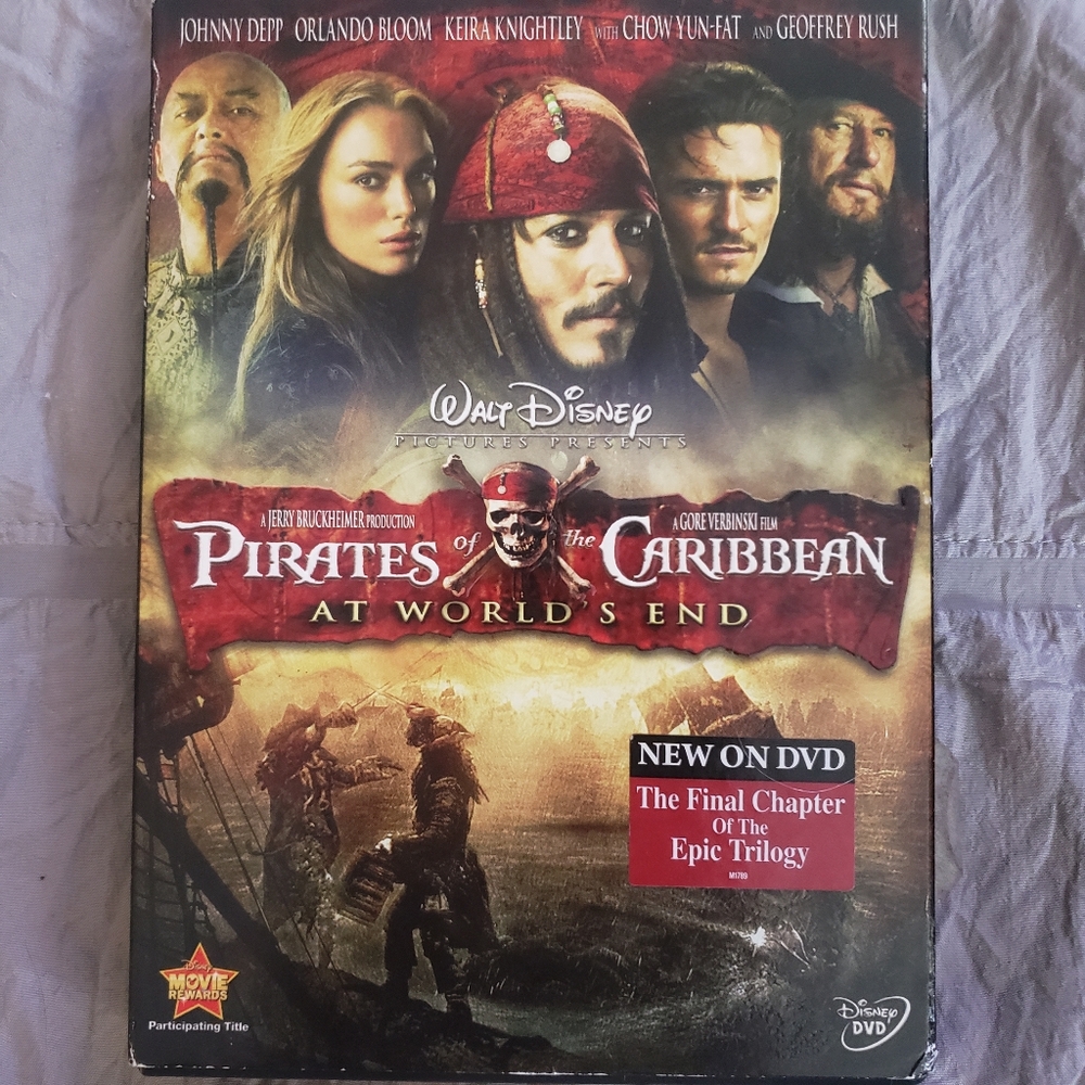 Disney Pirates of the Caribbean At Worlds End DVD